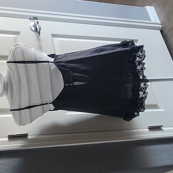 Victoria's Secret, L, Black - Picture 2 of 5